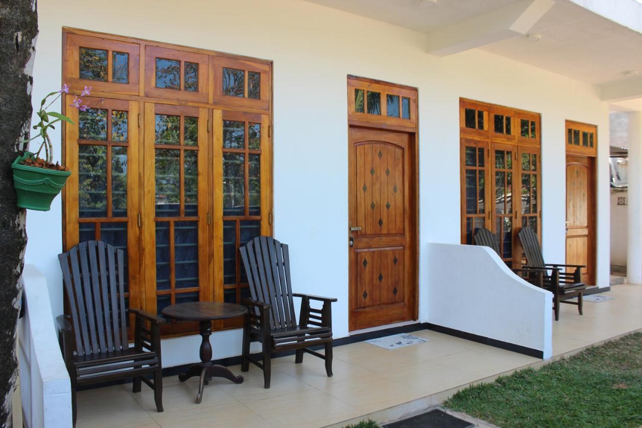 White Lion Paradise Dikwella Batigama ภายนอก รูปภาพ